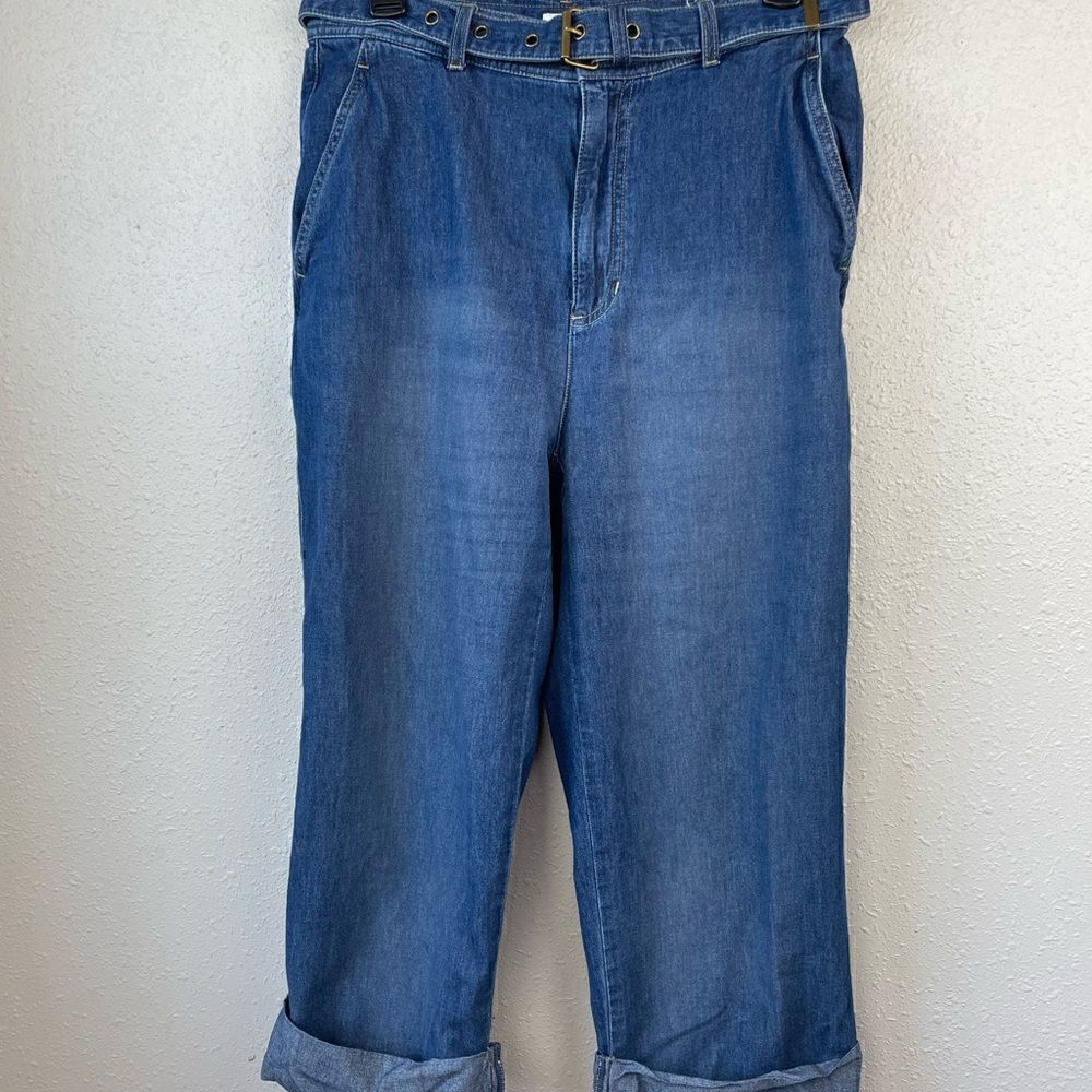 Pre-Owed Liz Claiborne Cropped Jeans with Built in Belt Size 10
